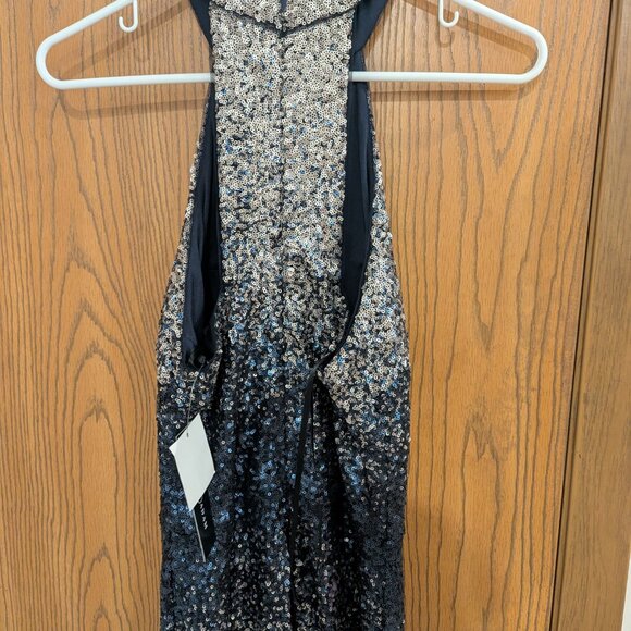 Betsy and Adam Long Sequins Gown with Halter Neck Sleeveless Blue/Silver Size 8 - Picture 3 of 6